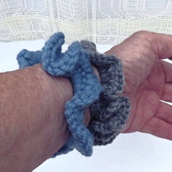 Set of 2 Handmade Crocheted Blue & Gray Scrunchies, Mom Bun Holder, T-Shirt Tie - Picture 2 of 7